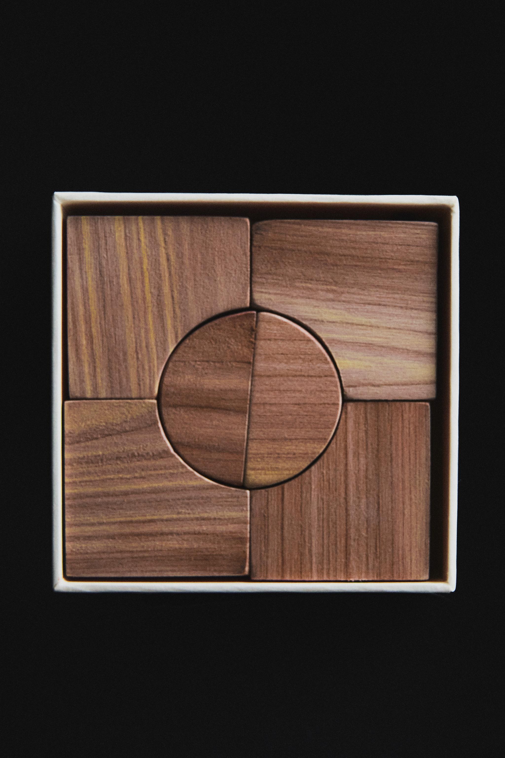 CEDAR WARDROBE BLOCKS